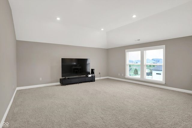 16170 Portage Trail Lane, Fishers, IN 46040