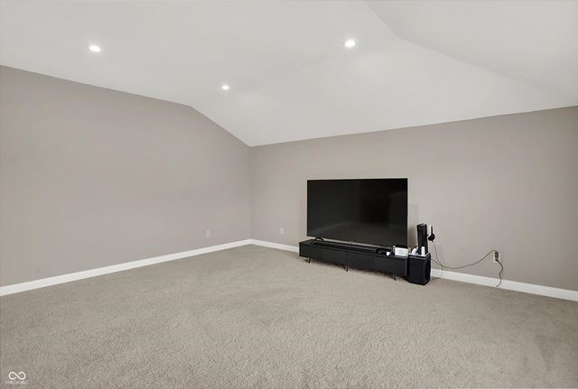 16170 Portage Trail Lane, Fishers, IN 46040