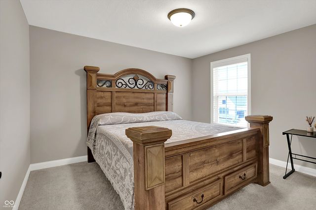 16170 Portage Trail Lane, Fishers, IN 46040