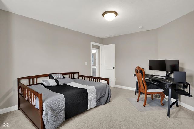 16170 Portage Trail Lane, Fishers, IN 46040