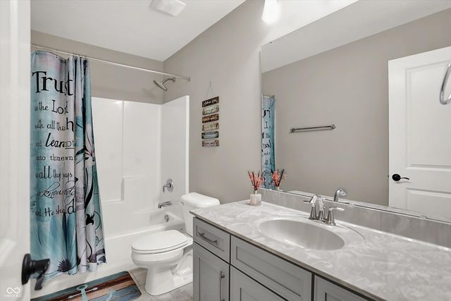 16170 Portage Trail Lane, Fishers, IN 46040