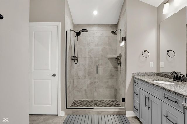 16170 Portage Trail Lane, Fishers, IN 46040