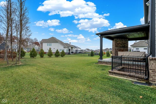 16170 Portage Trail Lane, Fishers, IN 46040