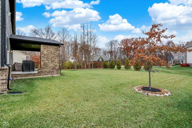 16170 Portage Trail Lane, Fishers, IN 46040