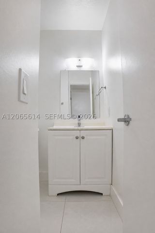 4271 NW 11th St 4, Miami, FL 33126