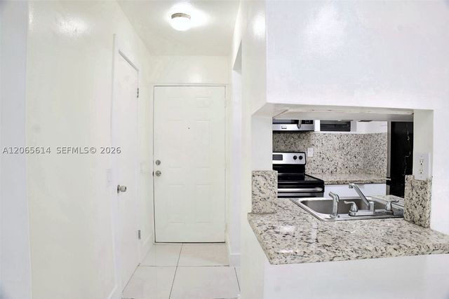 4271 NW 11th St 4, Miami, FL 33126