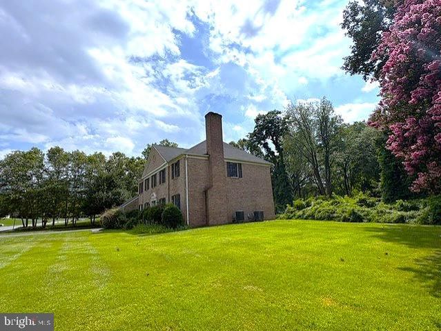 6367 LYNWOOD HILL RD, Mclean, VA 22101