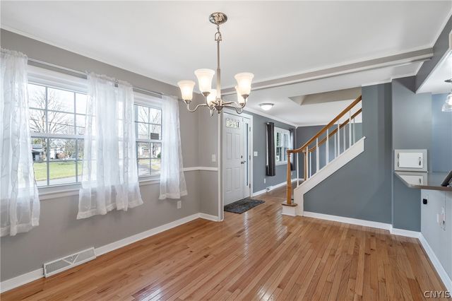 131 Sagamore Drive South, Clay, NY 13090