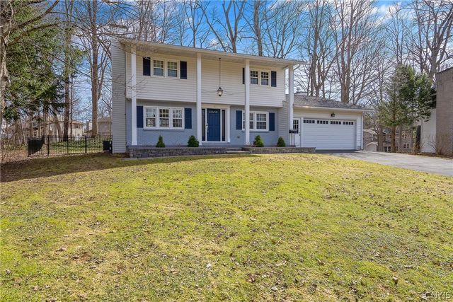 131 Sagamore Drive South, Clay, NY 13090