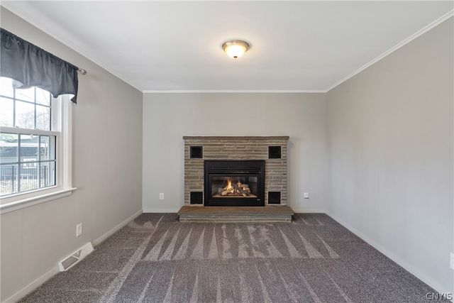 131 Sagamore Drive South, Clay, NY 13090