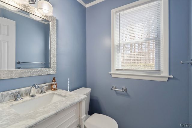 131 Sagamore Drive South, Clay, NY 13090