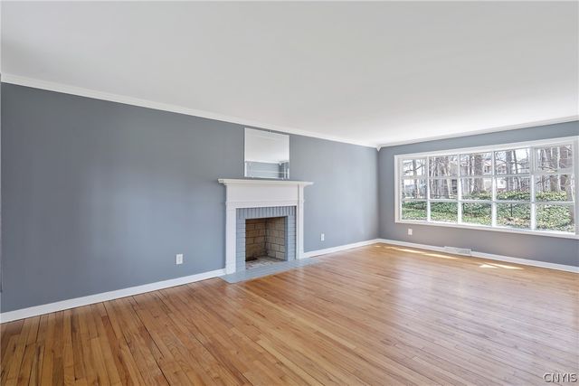 131 Sagamore Drive South, Clay, NY 13090