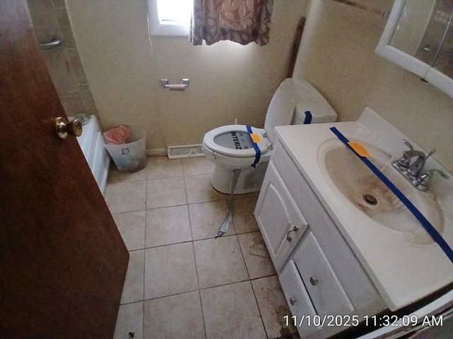 11818 S Justine Street, Chicago, IL 60643