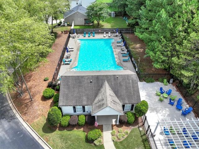 179 Oak Grove Place, Acworth, GA 30102