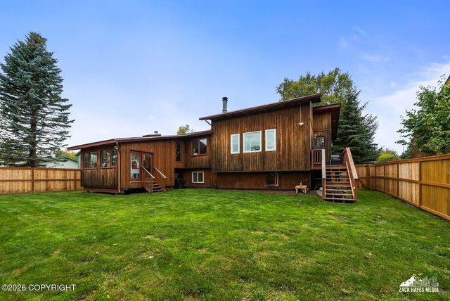 3084 Bettles Bay Loop, Anchorage, AK 99515