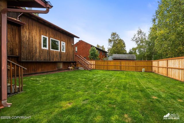3084 Bettles Bay Loop, Anchorage, AK 99515