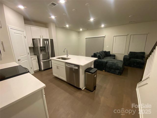 6110 Starview Terrace, Charlotte, NC 28216