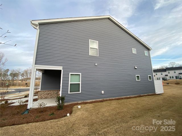 6110 Starview Terrace, Charlotte, NC 28216