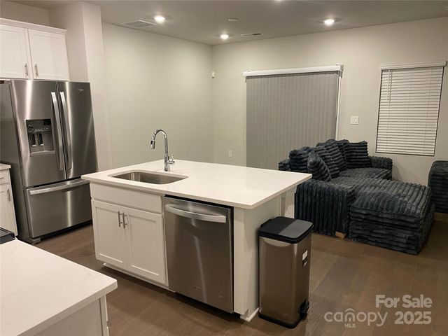 6110 Starview Terrace, Charlotte, NC 28216