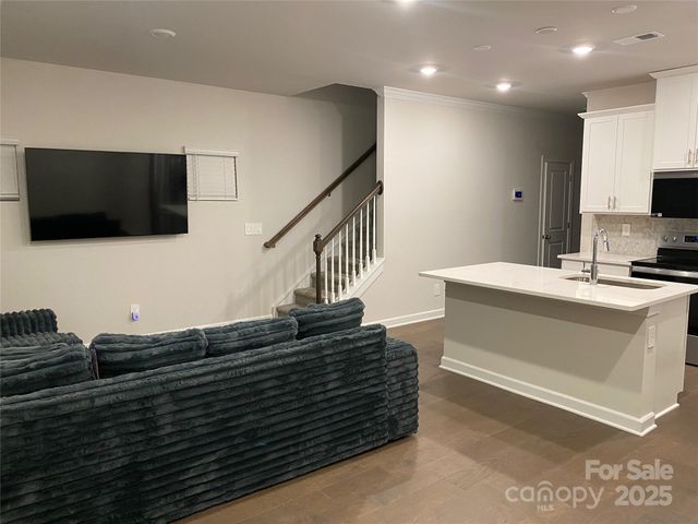 6110 Starview Terrace, Charlotte, NC 28216