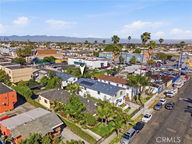 525 W 85th Street, Los Angeles, CA 90044