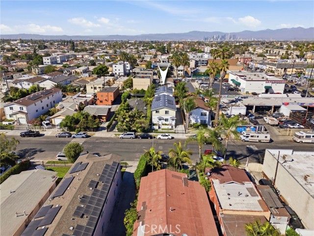 525 W 85th Street, Los Angeles, CA 90044