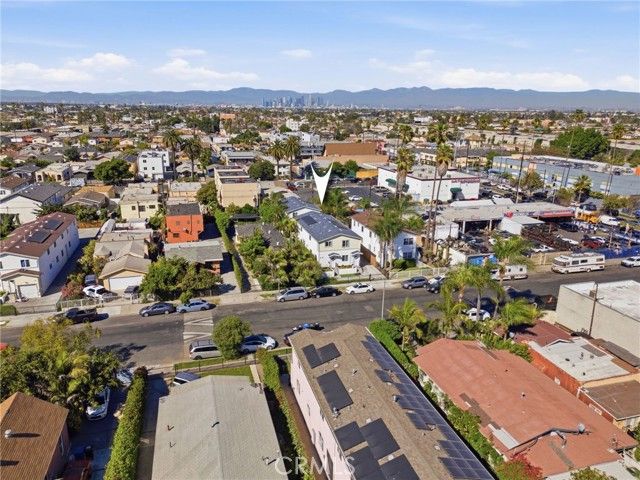 525 W 85th Street, Los Angeles, CA 90044