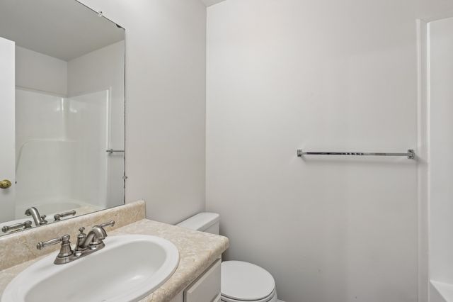 246 Senator Dr, Clarksville, TN 37042