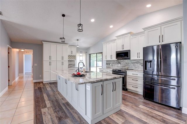 1418 BUCKNER ROAD, Valrico, FL 33596