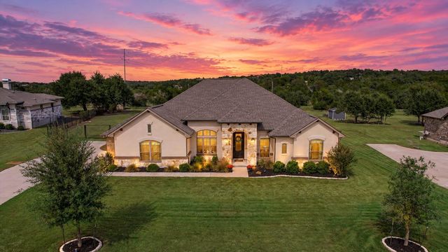 1861 Nature View LOOP, Driftwood, TX 78619