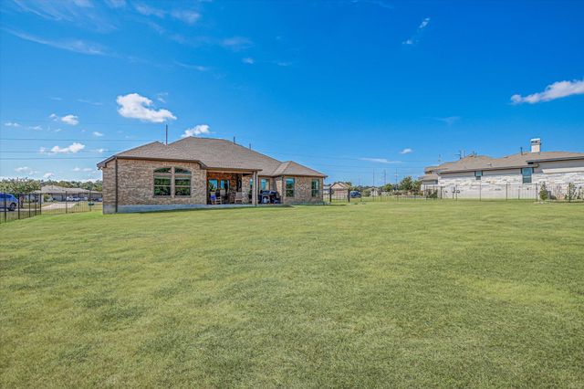1861 Nature View LOOP, Driftwood, TX 78619