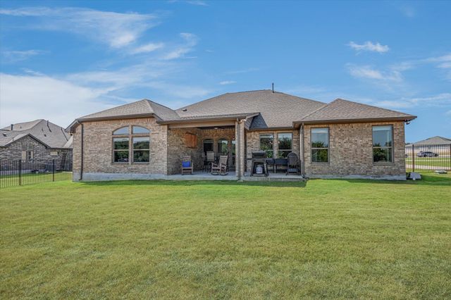 1861 Nature View LOOP, Driftwood, TX 78619