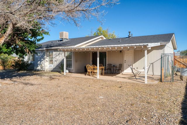 21 SOMMERSET Drive SE, Rio Rancho, NM 87124