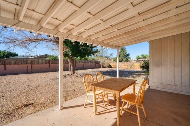 21 SOMMERSET Drive SE, Rio Rancho, NM 87124