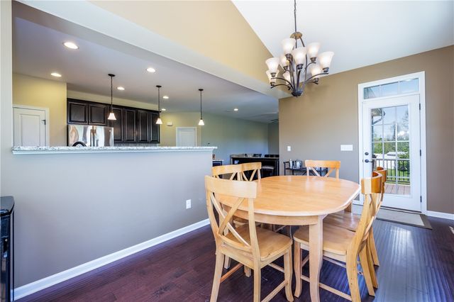 19 Whitley Court, Pittsford, NY 14534
