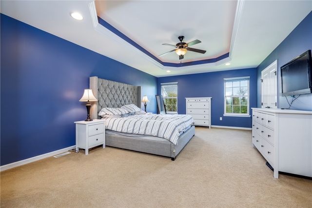 19 Whitley Court, Pittsford, NY 14534