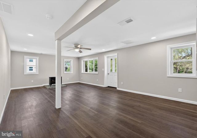 447 N JENNERSVILLE RD, Cochranville, PA 19330