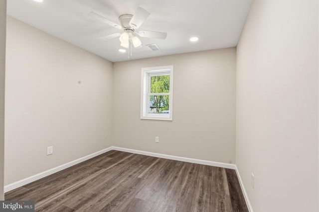 447 N JENNERSVILLE RD, Cochranville, PA 19330