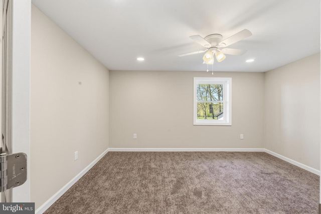 447 N JENNERSVILLE RD, Cochranville, PA 19330