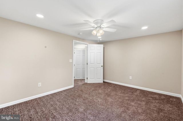 447 N JENNERSVILLE RD, Cochranville, PA 19330