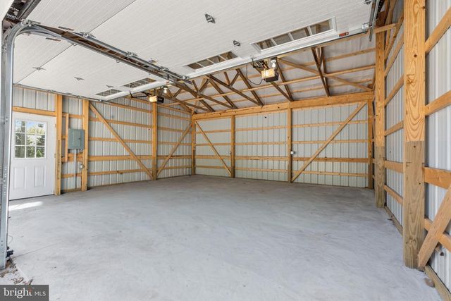 447 N JENNERSVILLE RD, Cochranville, PA 19330