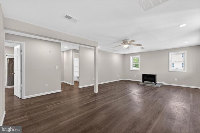 447 N JENNERSVILLE RD, Cochranville, PA 19330