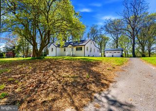 447 N JENNERSVILLE RD, Cochranville, PA 19330