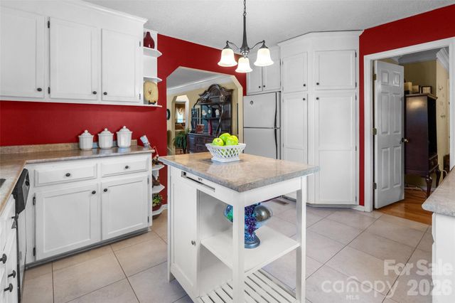 116 Live Oak Avenue, Belmont, NC 28012