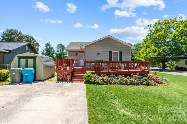 116 Live Oak Avenue, Belmont, NC 28012
