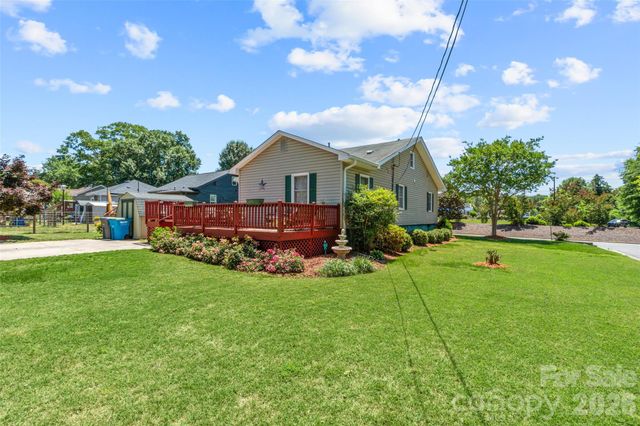 116 Live Oak Avenue, Belmont, NC 28012