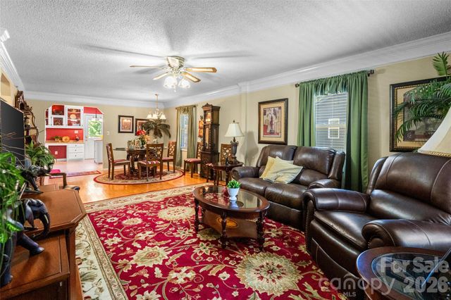 116 Live Oak Avenue, Belmont, NC 28012