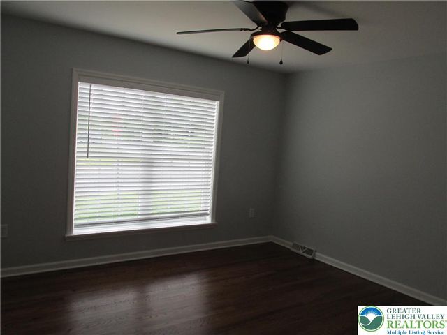 891 Biltmore Avenue, Forks Twp, PA 18040