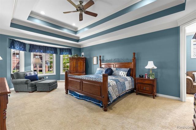 56074 Lario Court, Macomb, MI 48042