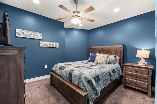 56074 Lario Court, Macomb, MI 48042